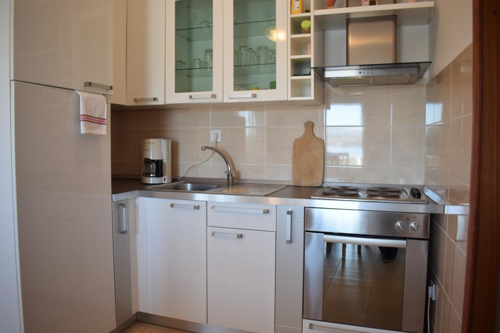 Apartments Blue Dream Malinska Exterior foto